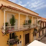 Al Alma Apart-Suites